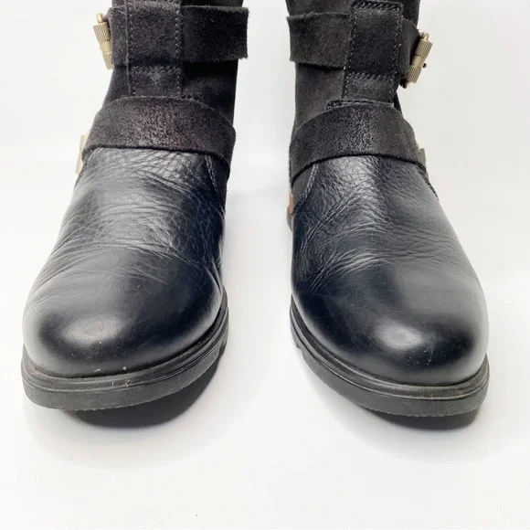 SorelMajor Moto Boot, Black, Buffalo Plaid Liner #NL2432-010 Sz. 7.5